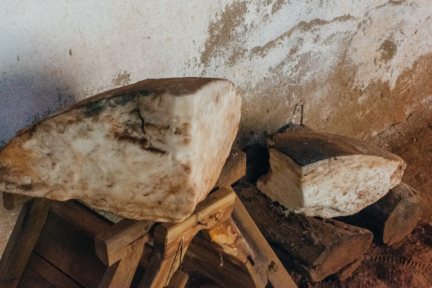 石头样子的盐块